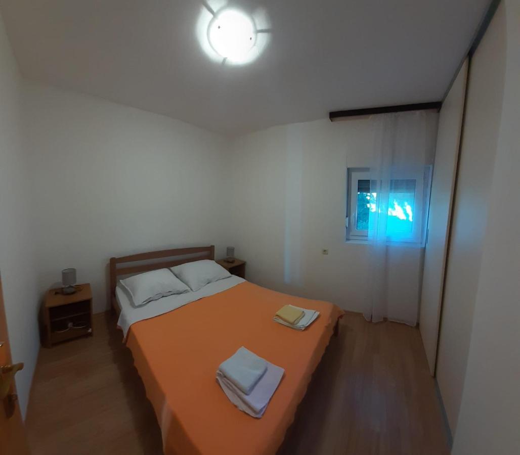 Apartments Marija Đảo Krk Ngoại thất bức ảnh