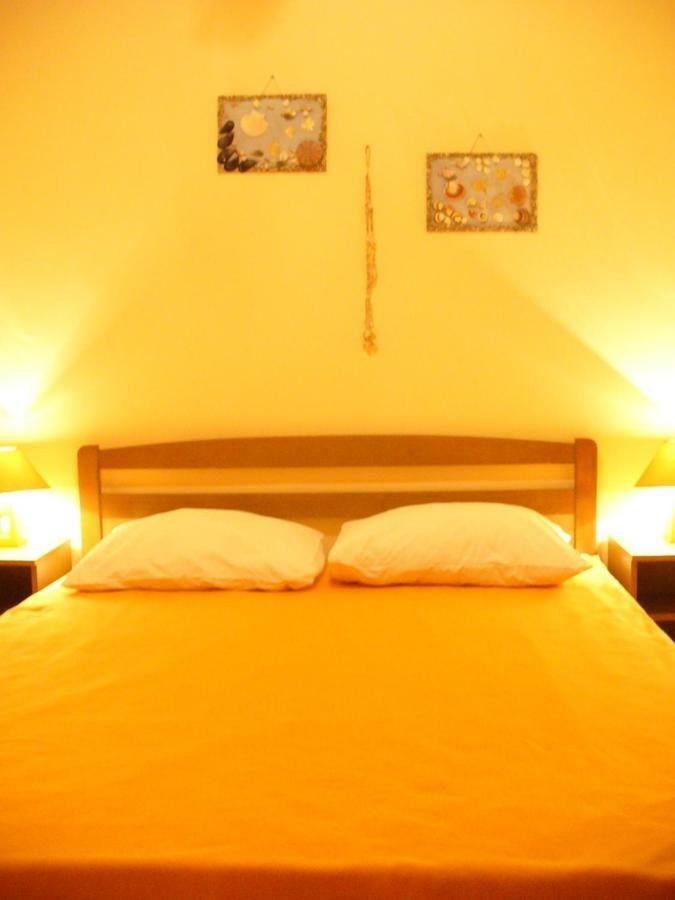 Apartments Marija Đảo Krk Ngoại thất bức ảnh