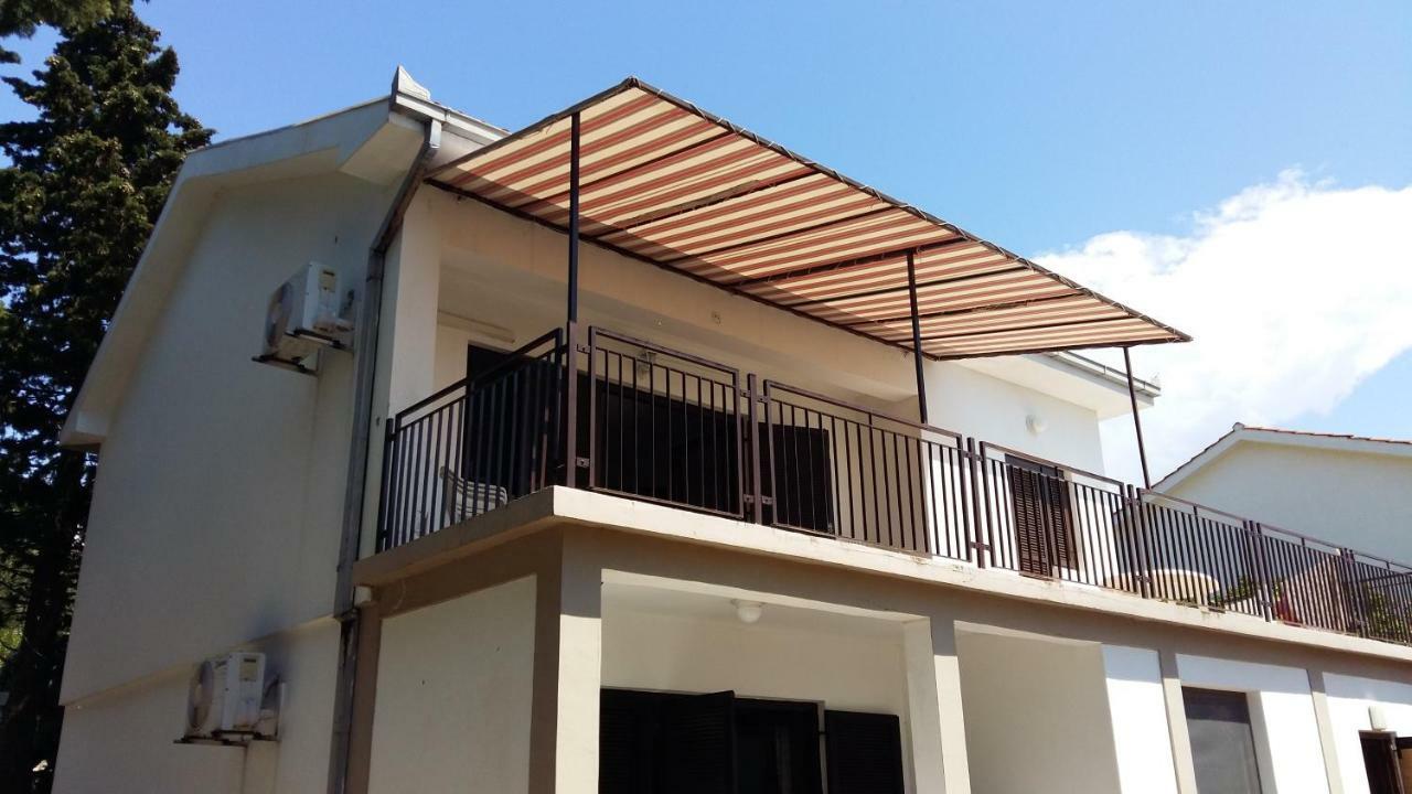 Apartments Marija Đảo Krk Ngoại thất bức ảnh